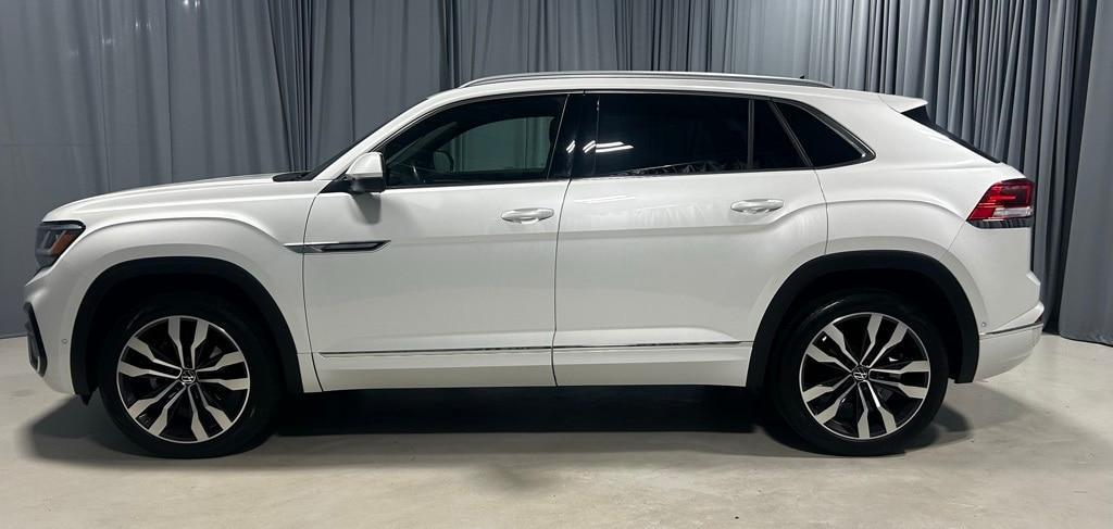 used 2022 Volkswagen Atlas Cross Sport car, priced at $36,440