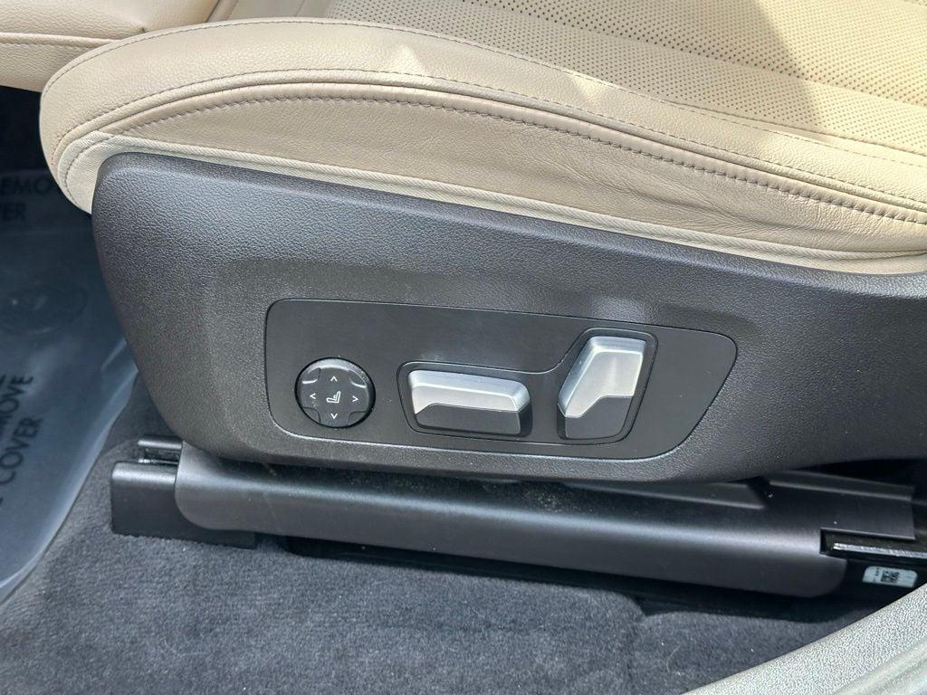 used 2023 BMW X3 car, priced at $38,254