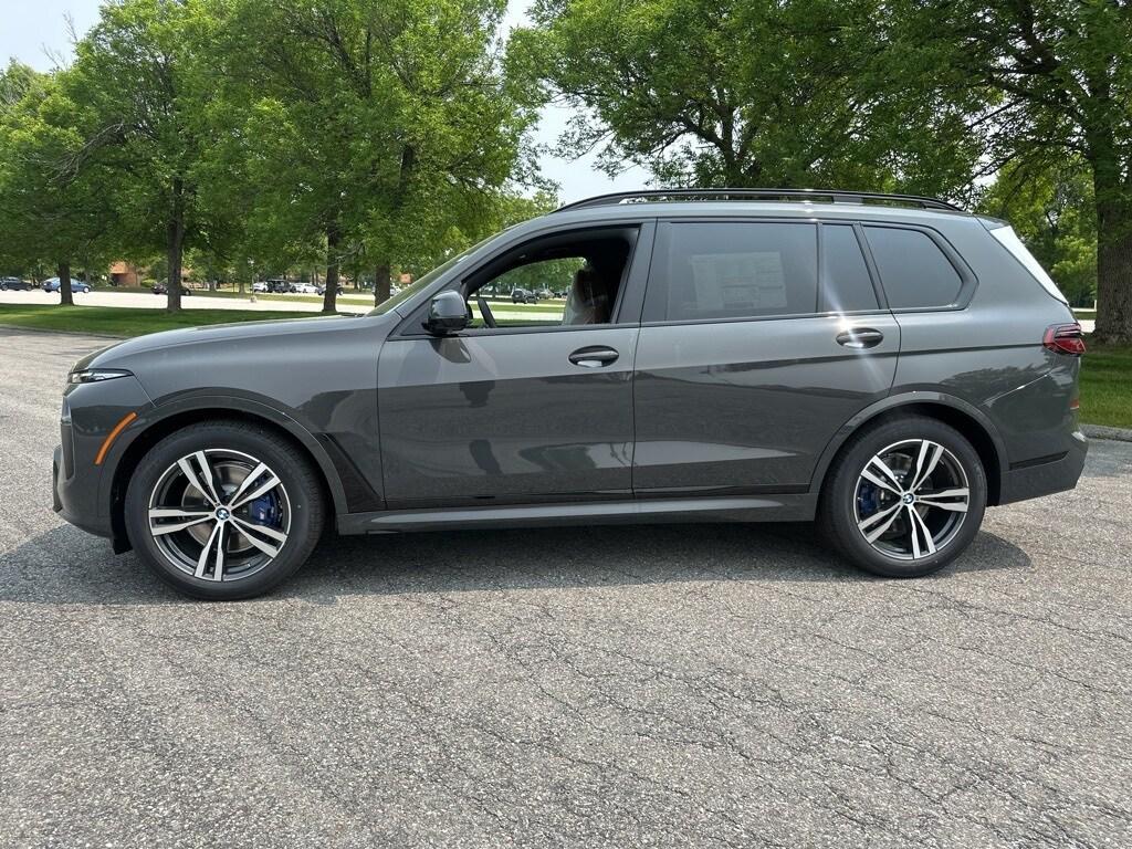 new 2026 BMW X7 car, priced at $99,190