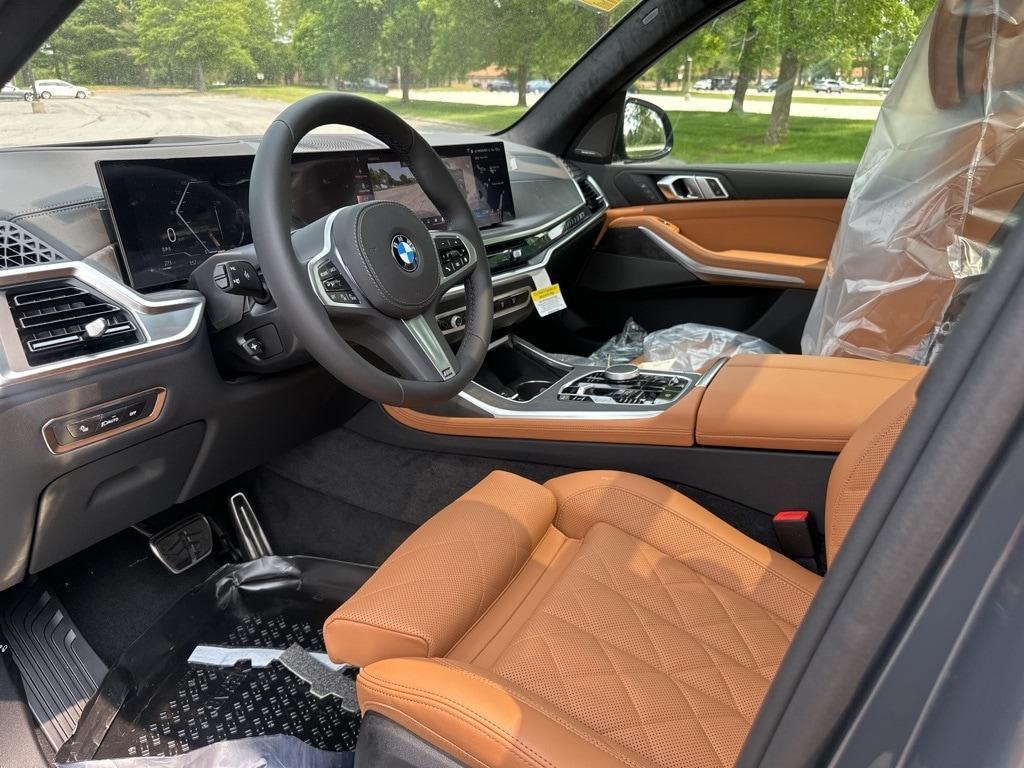 new 2026 BMW X7 car, priced at $99,190