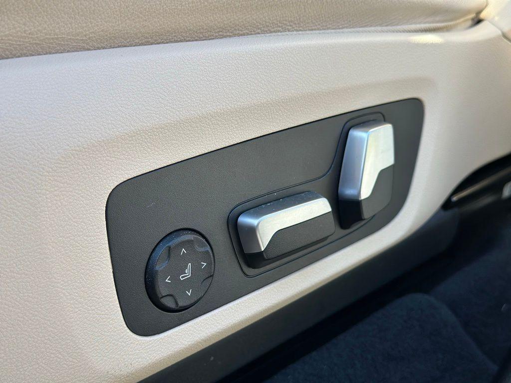 used 2022 BMW X3 car, priced at $37,139