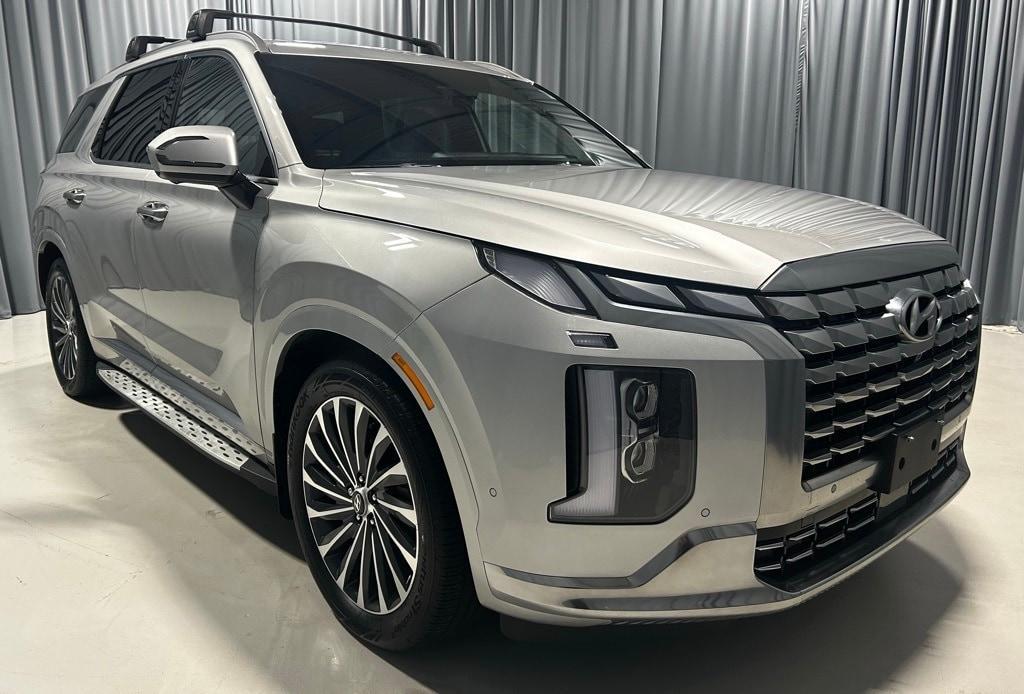 used 2024 Hyundai Palisade car, priced at $46,640