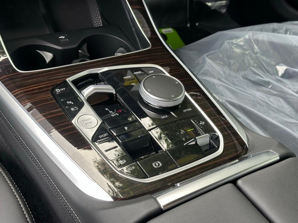 new 2026 BMW X5 PHEV car, priced at $85,675