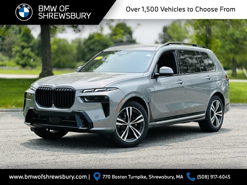 new 2025 BMW X7 car, priced at $95,760