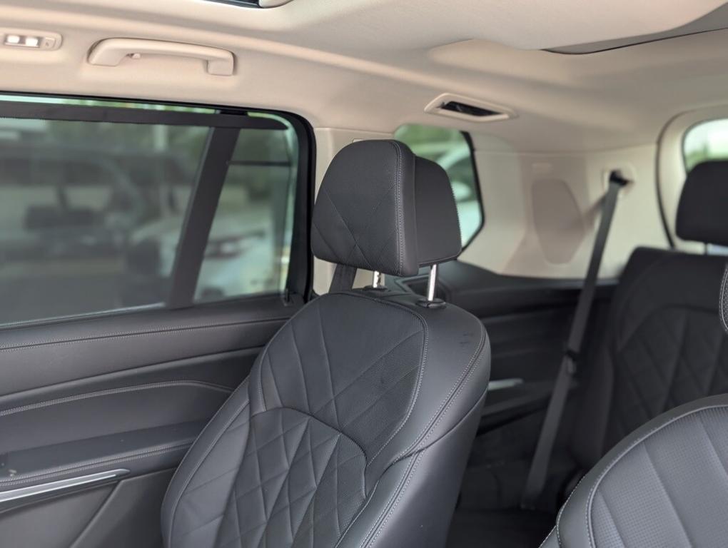 used 2023 BMW X7 car, priced at $71,950