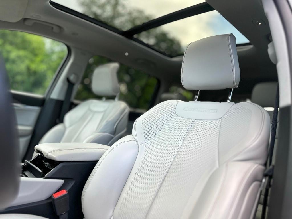used 2021 Jeep Grand Cherokee L car, priced at $36,950
