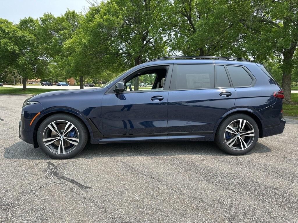 new 2025 BMW X7 car, priced at $119,975