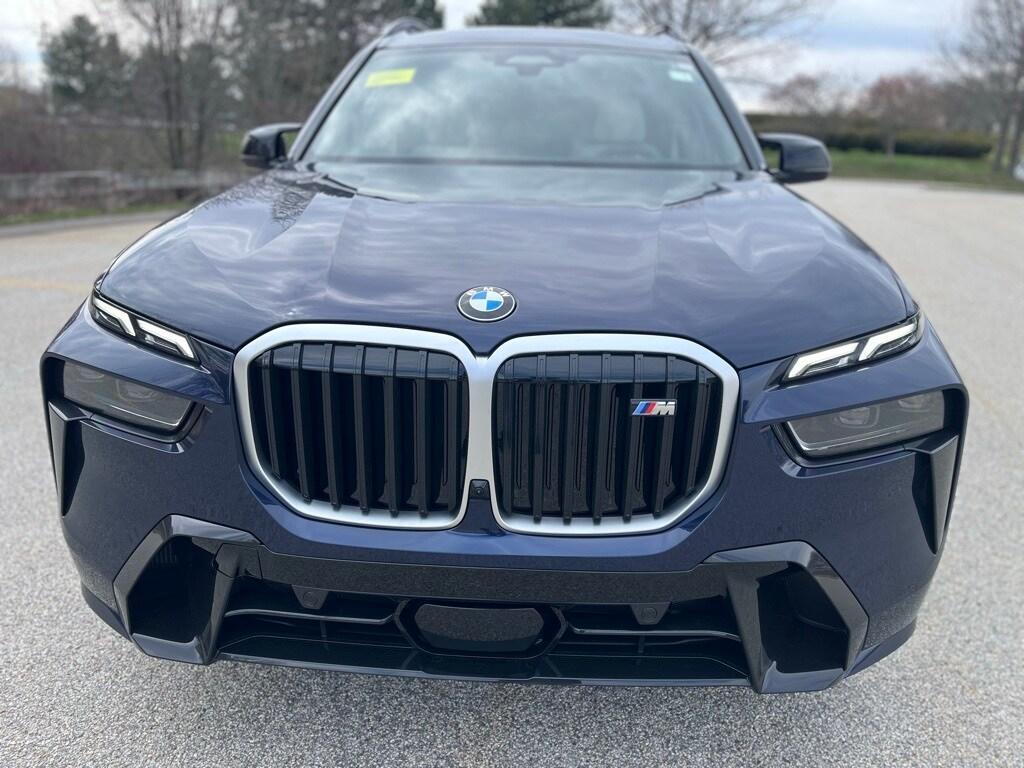 new 2025 BMW X7 car, priced at $119,975