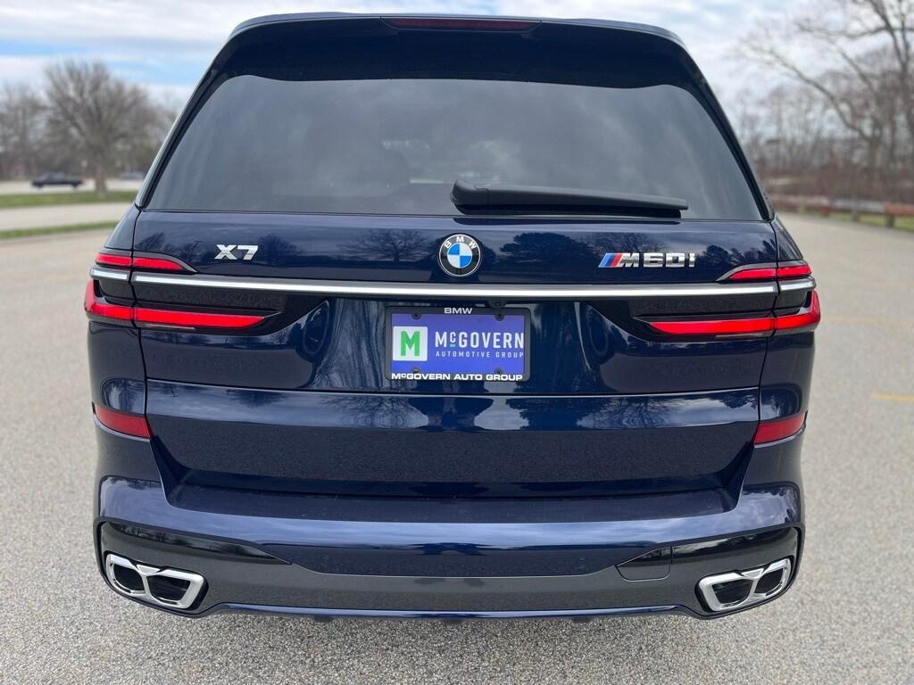 new 2025 BMW X7 car, priced at $119,975