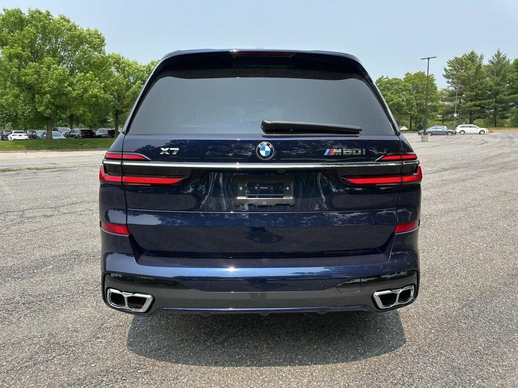 new 2025 BMW X7 car, priced at $119,975