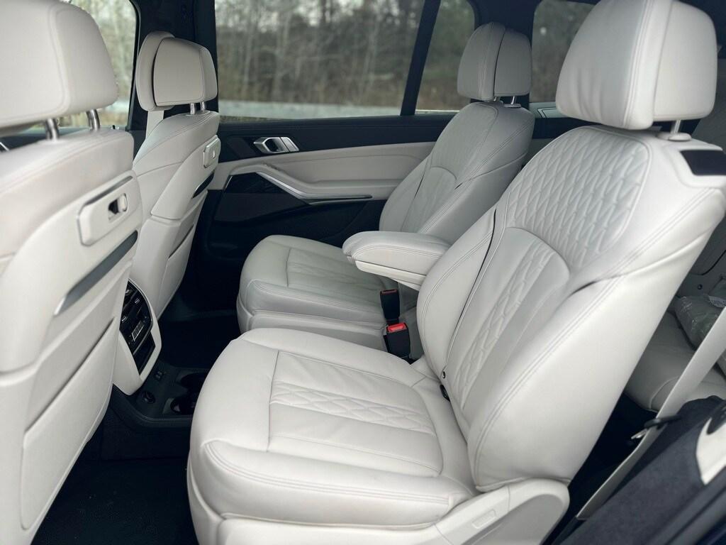 new 2025 BMW X7 car, priced at $119,975