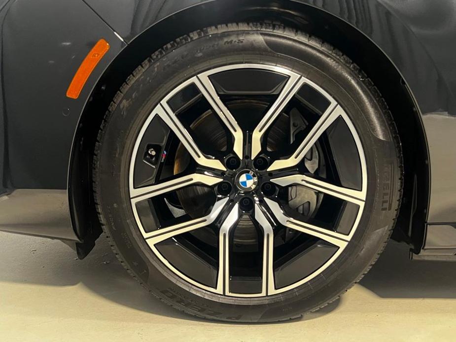 new 2024 BMW i7 car, priced at $114,695