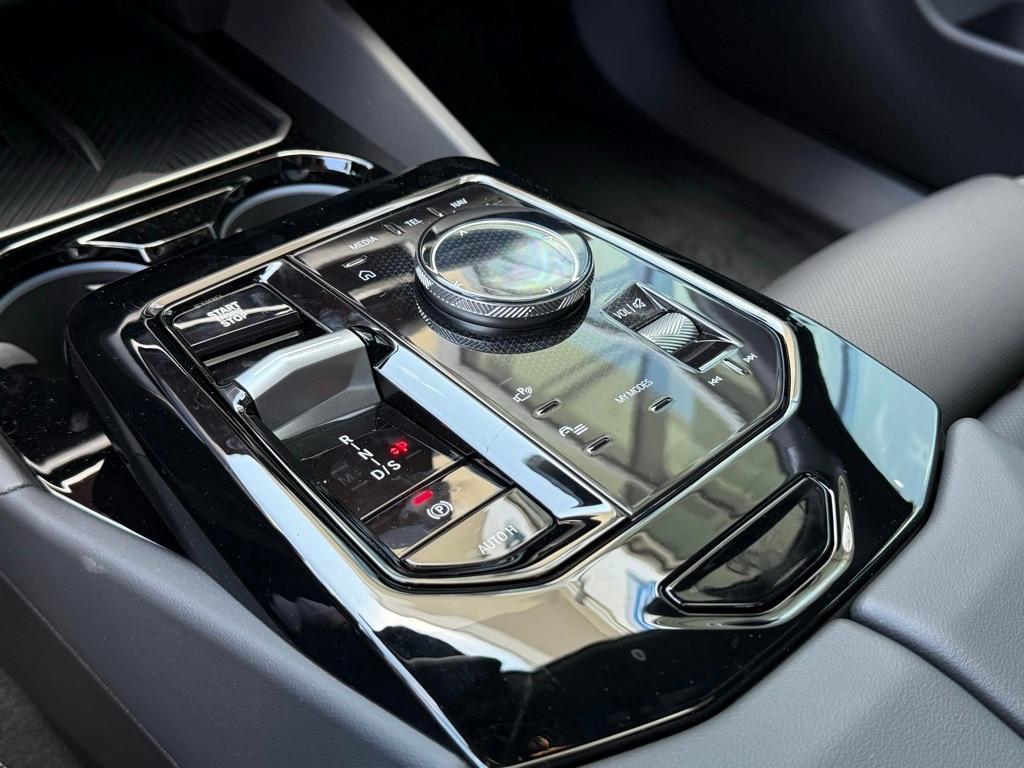 new 2025 BMW 530 car, priced at $63,625