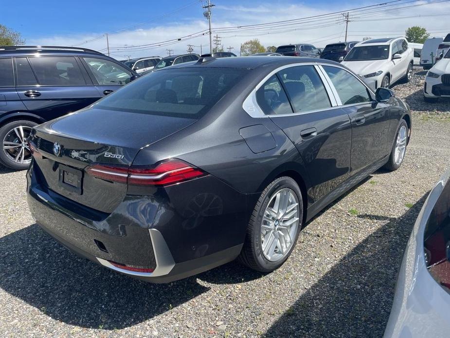 new 2024 BMW 530 car, priced at $64,560