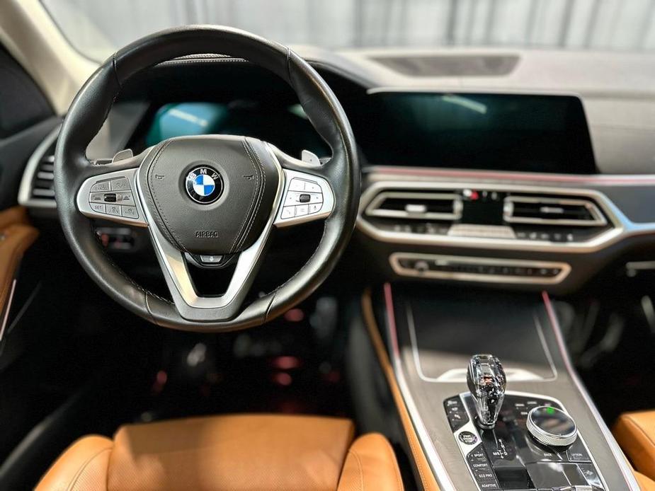 used 2022 BMW X7 car, priced at $62,876