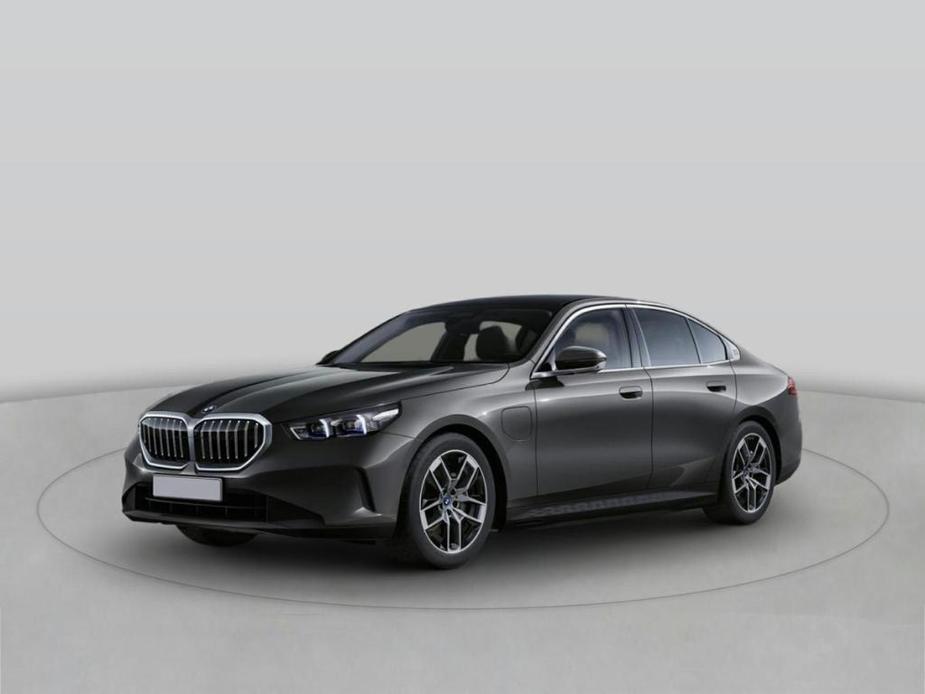 new 2025 BMW 550e car, priced at $83,625