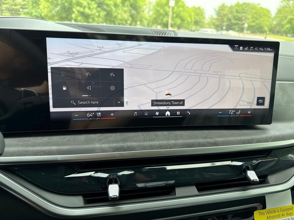 new 2026 BMW X7 car, priced at $90,490