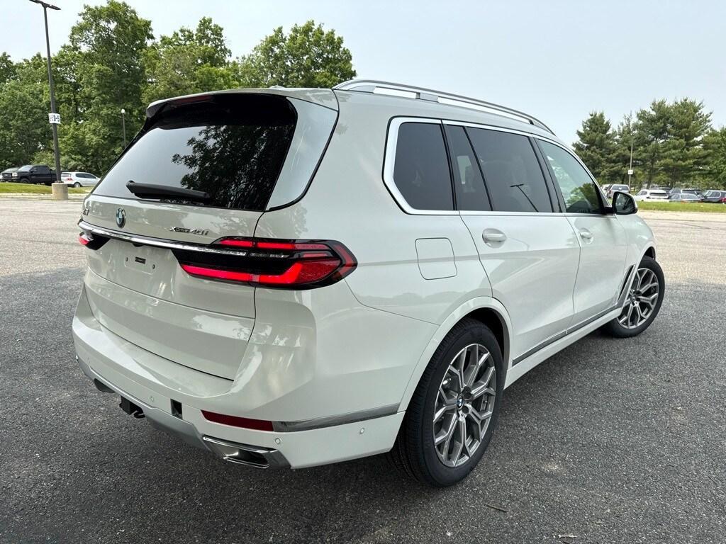 new 2026 BMW X7 car, priced at $90,490