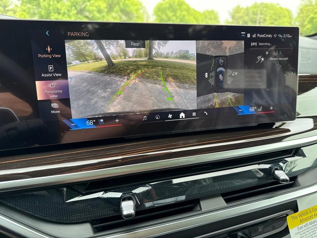 new 2026 BMW X7 car, priced at $95,890