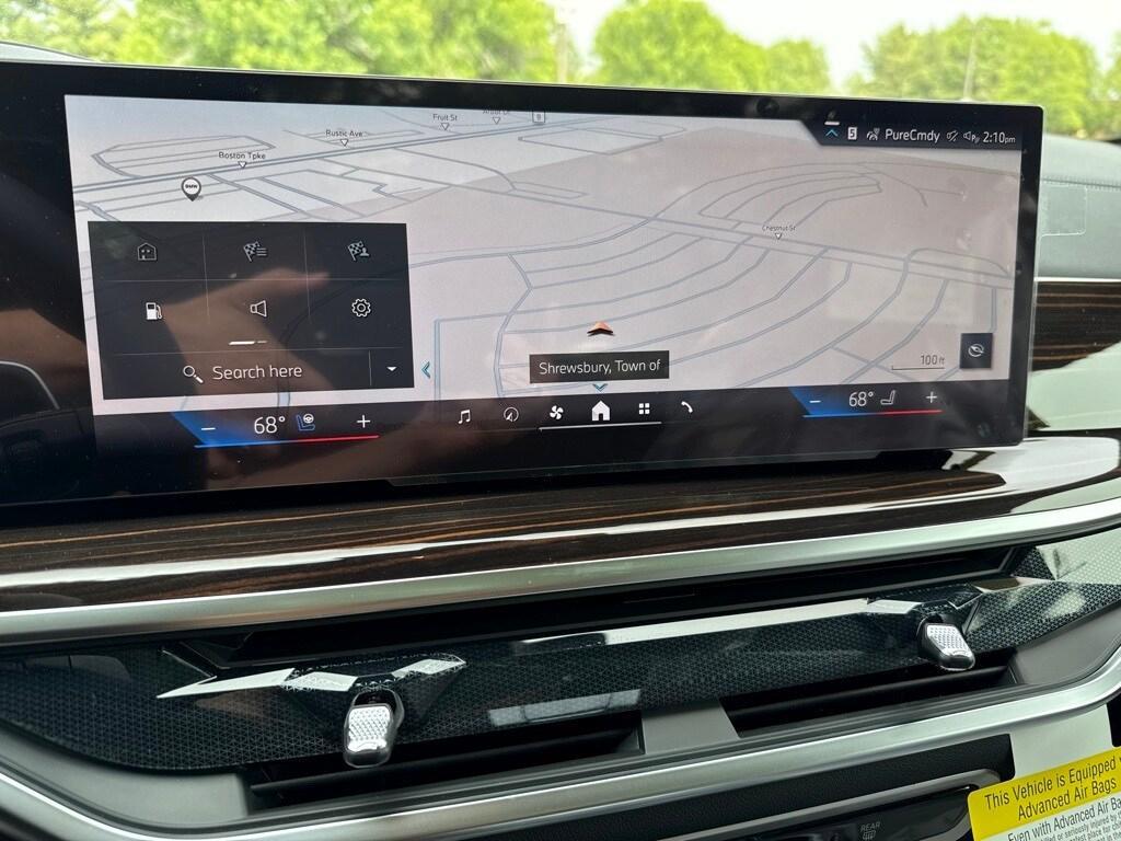 new 2026 BMW X7 car, priced at $95,890