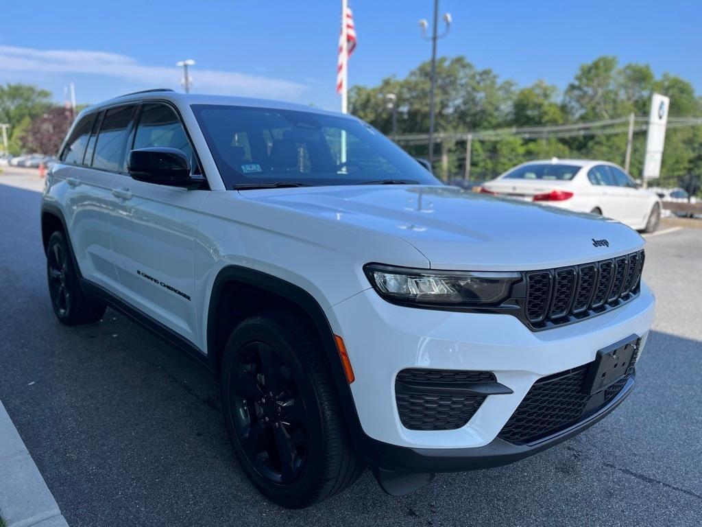 used 2024 Jeep Grand Cherokee car, priced at $34,950