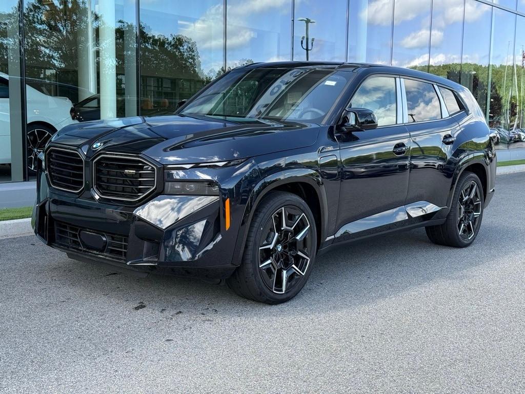 new 2025 BMW XM car, priced at $166,075