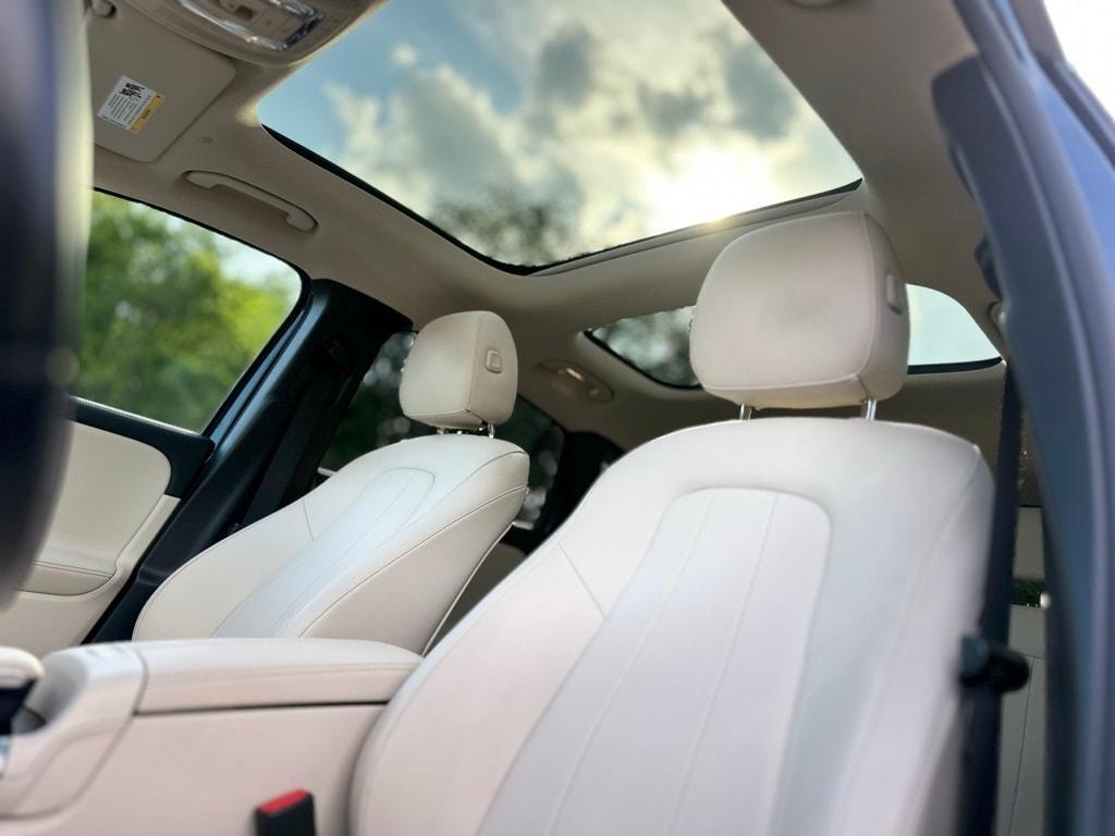 used 2022 Mercedes-Benz GLA 250 car, priced at $29,995