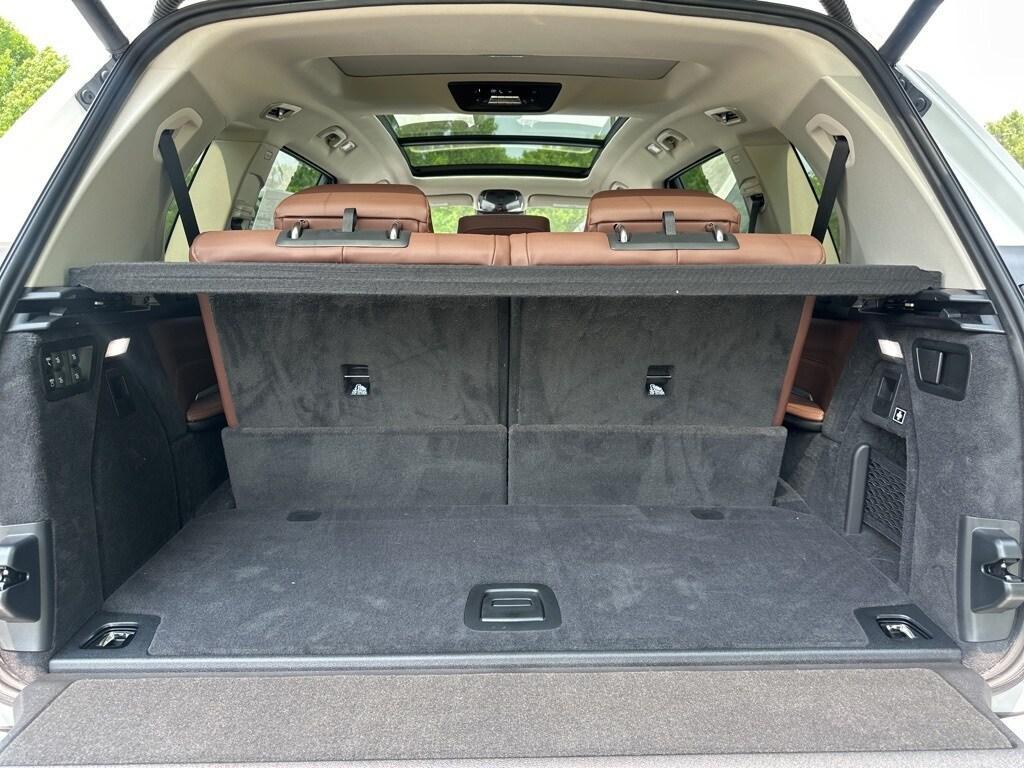 new 2026 BMW X7 car, priced at $90,890