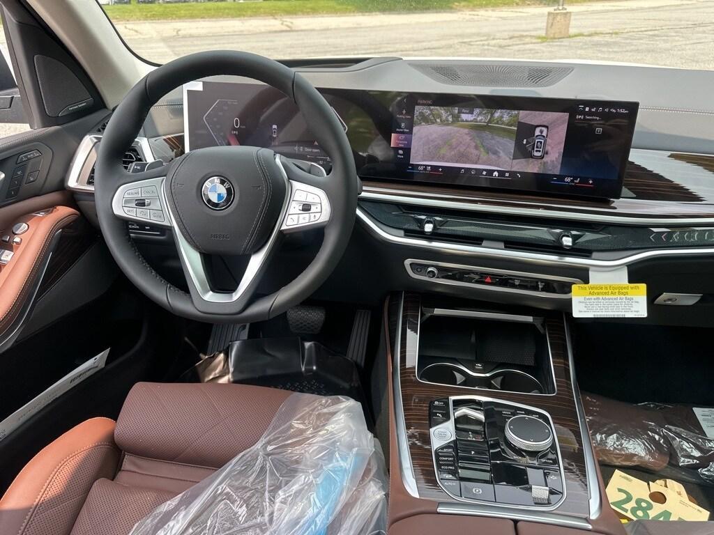 new 2026 BMW X7 car, priced at $90,890