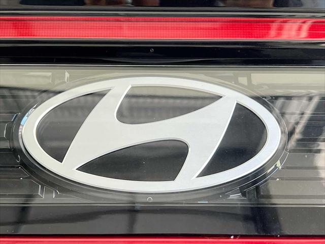 new 2025 Hyundai Sonata Hybrid car, priced at $32,076