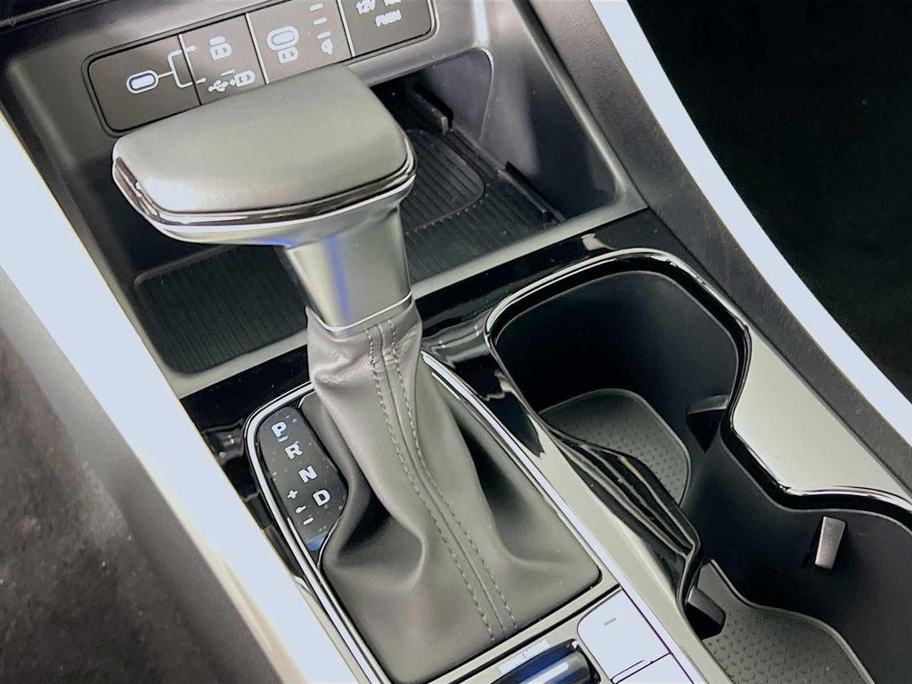 new 2025 Hyundai Tucson car, priced at $34,250