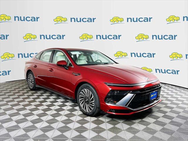 new 2025 Hyundai Sonata Hybrid car, priced at $32,086