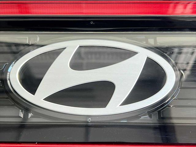 new 2025 Hyundai Sonata Hybrid car, priced at $32,086