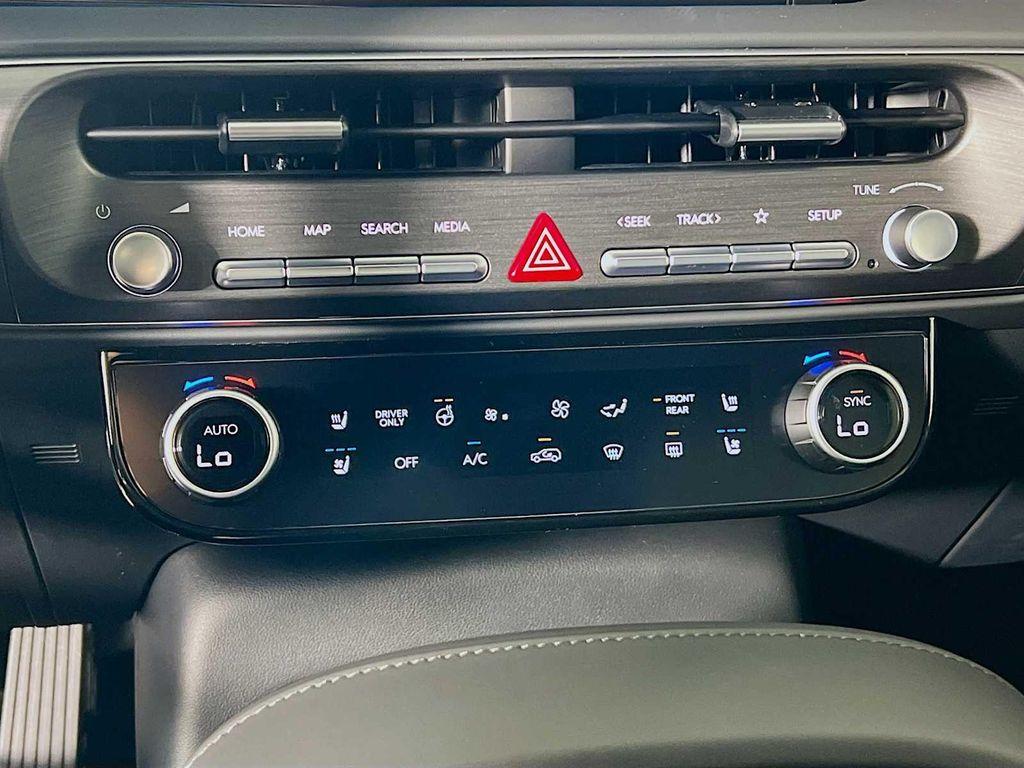 new 2026 Hyundai Palisade Hybrid car, priced at $61,125