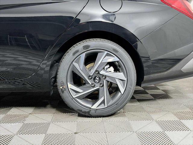 new 2025 Hyundai Elantra car, priced at $24,089