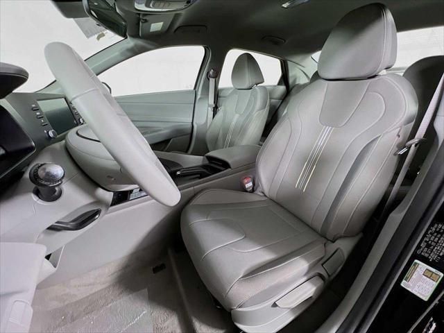 new 2025 Hyundai Elantra car, priced at $24,089