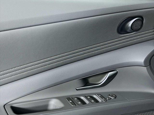 new 2025 Hyundai Elantra car, priced at $24,089
