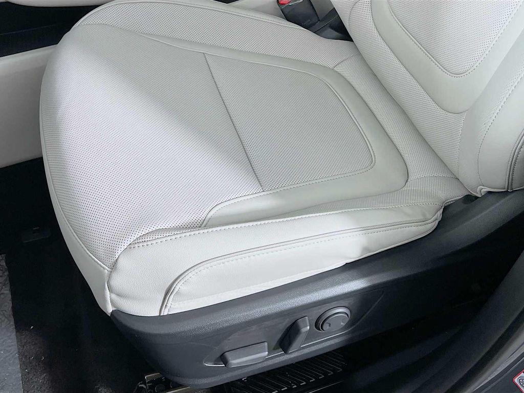 new 2025 Hyundai Tucson car, priced at $39,185