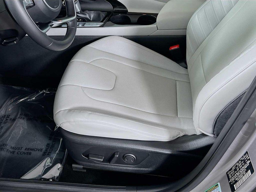 used 2023 Hyundai Elantra car, priced at $20,991
