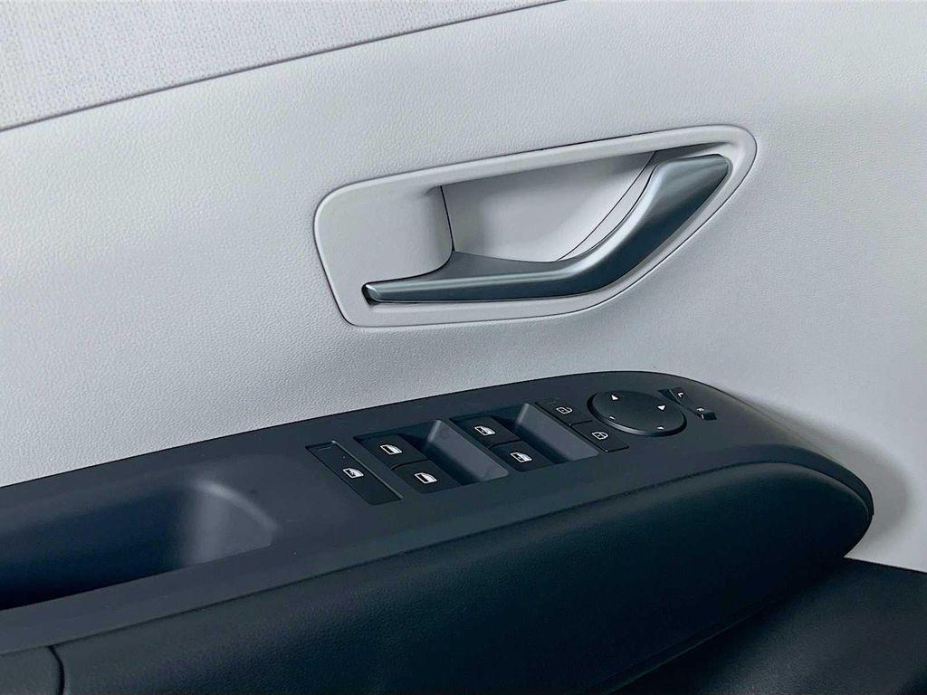 new 2025 Hyundai Tucson car, priced at $34,260