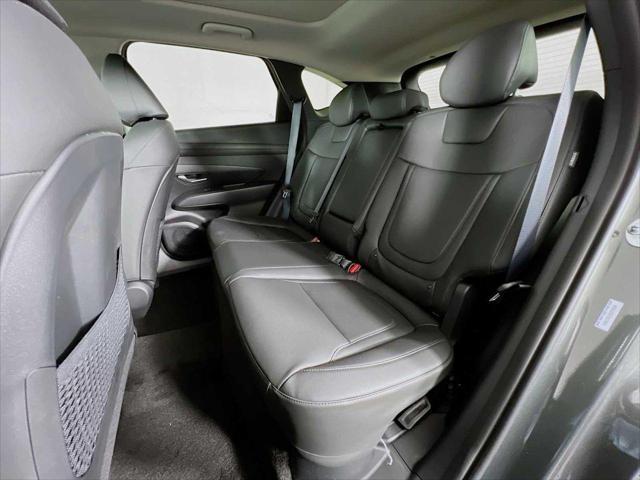 new 2025 Hyundai TUCSON Hybrid car, priced at $38,475