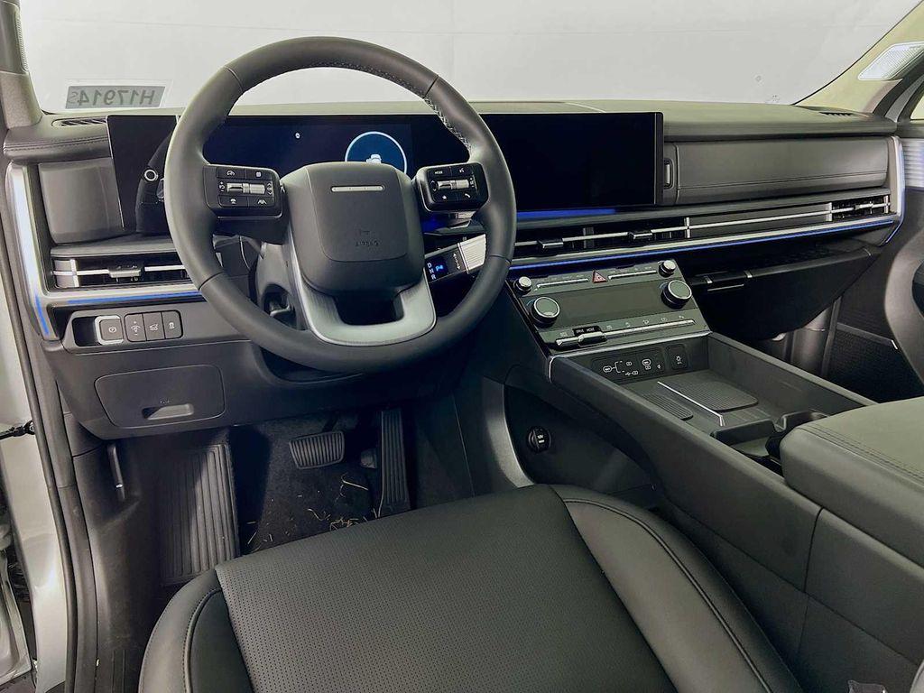 new 2025 Hyundai Santa Fe car, priced at $45,106