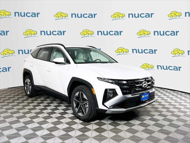new 2025 Hyundai Tucson car, priced at $33,270