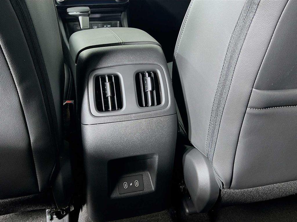 new 2025 Hyundai Tucson car, priced at $34,095