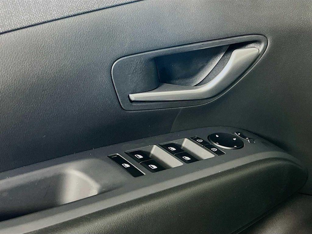 new 2025 Hyundai Tucson car, priced at $34,095