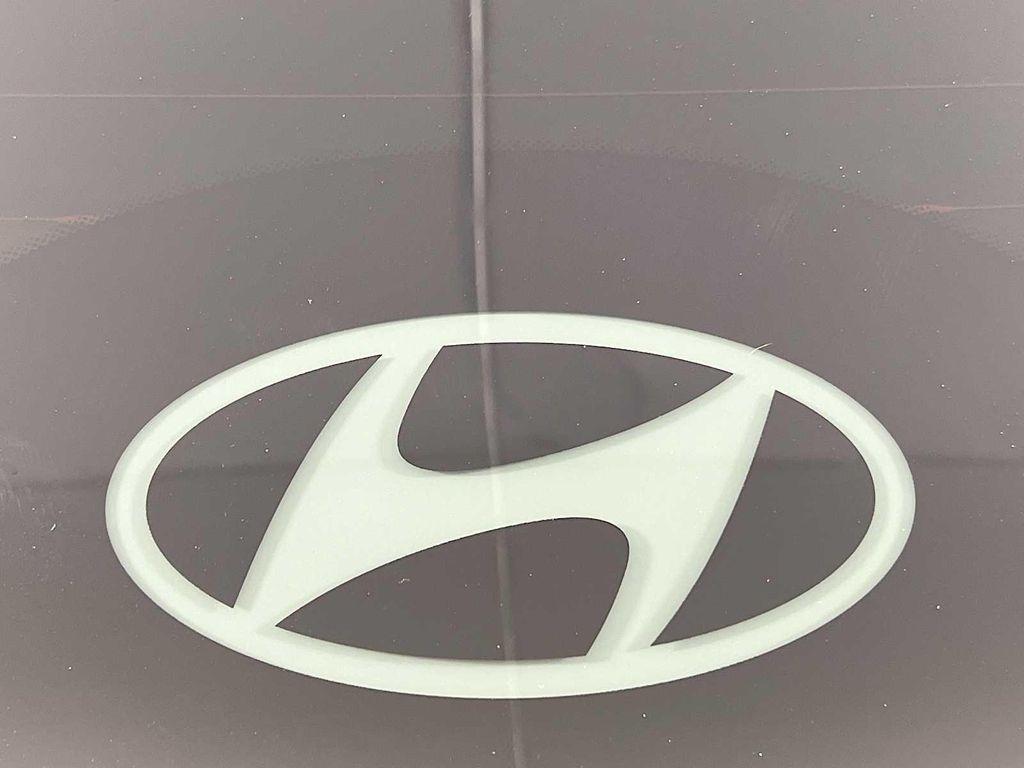 new 2025 Hyundai Tucson car, priced at $34,095