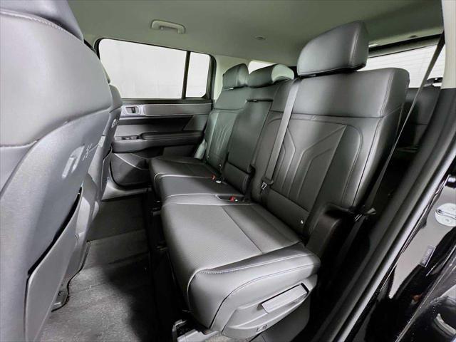 new 2025 Hyundai Santa Fe car, priced at $39,365