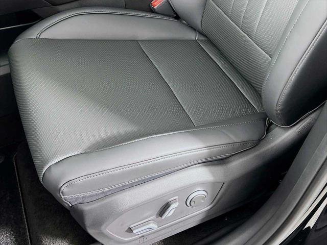 new 2025 Hyundai Santa Fe car, priced at $39,365