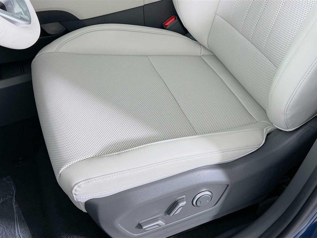 new 2026 Hyundai Santa Fe car, priced at $40,033