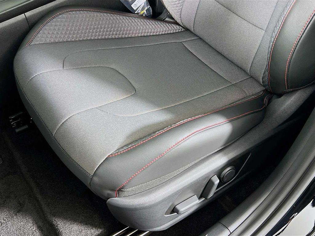 new 2025 Hyundai Elantra car, priced at $28,449